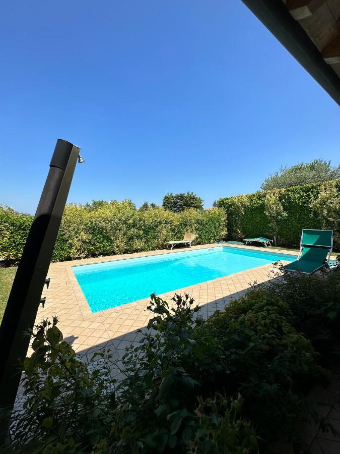 מנרבה דל גארדה Villa Oliva מראה חיצוני תמונה