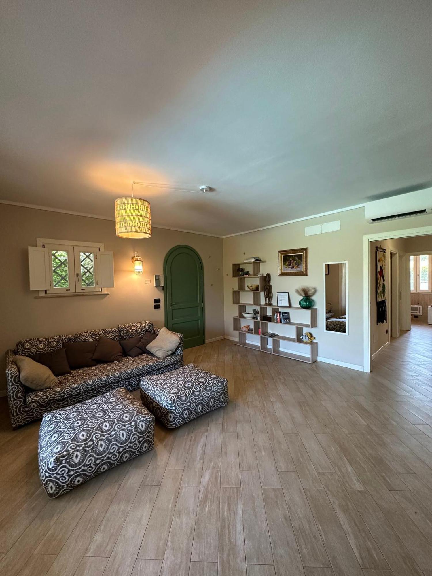 מנרבה דל גארדה Villa Oliva מראה חיצוני תמונה
